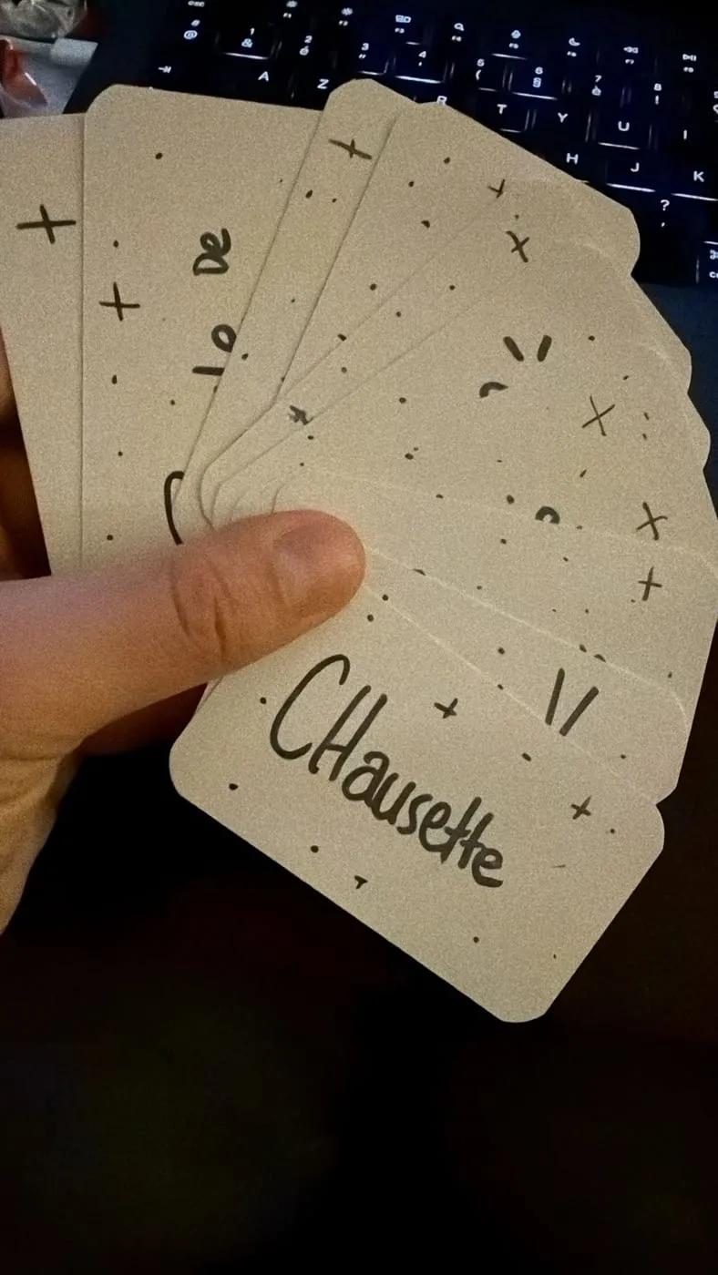 jeu de cartes dessinees