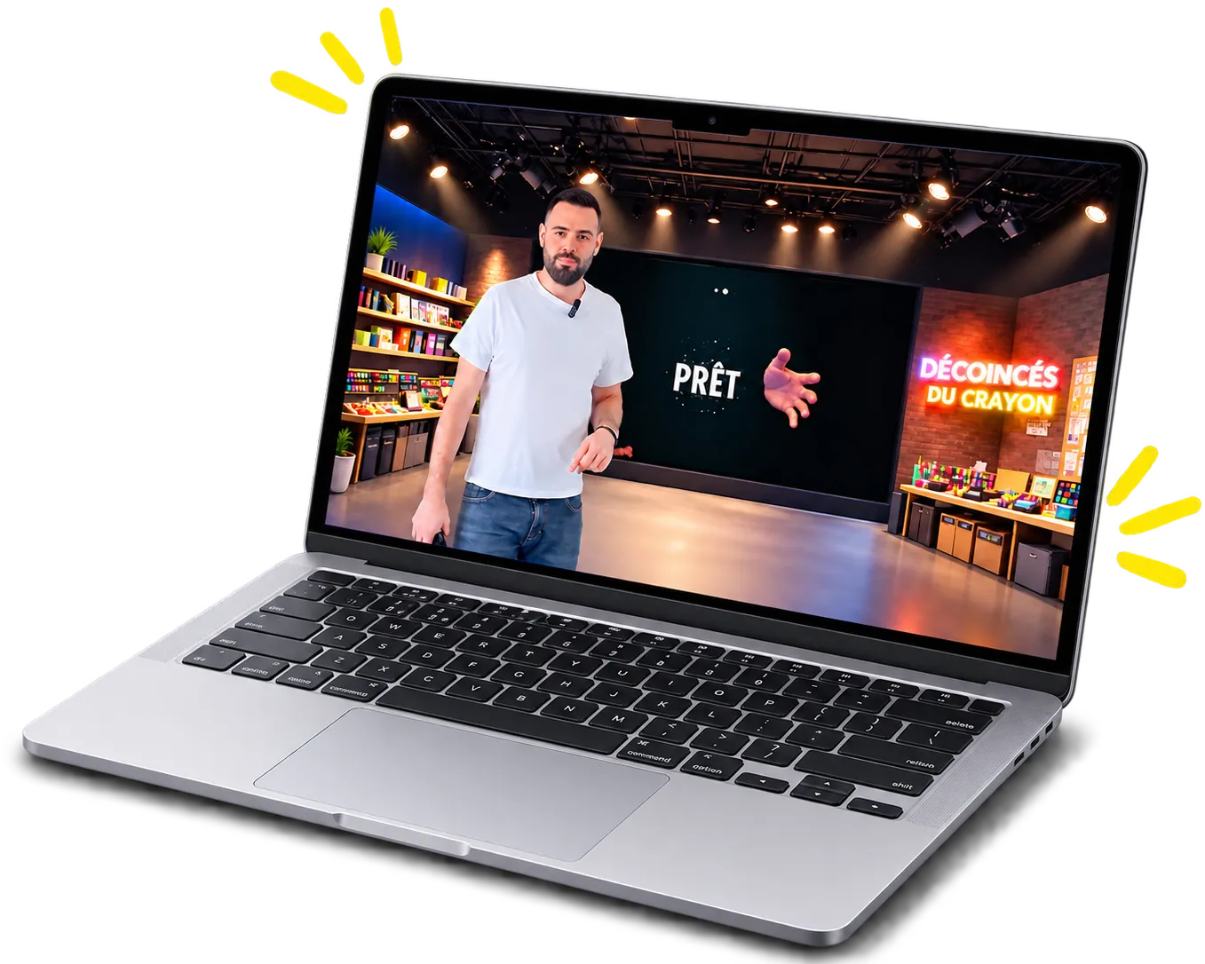 Le plateau du sommet sur un ordinateur portable : Nicolas Verdot en studio devant l'écran des Décoincés du Crayon